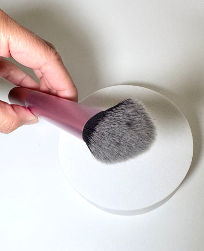 Blush & highlight brush