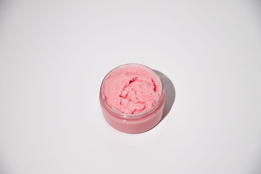 Scrub me down • Hydrating sugar scrub