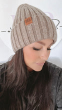 Load image into Gallery viewer, Satin lined cashmere blend knit toques

