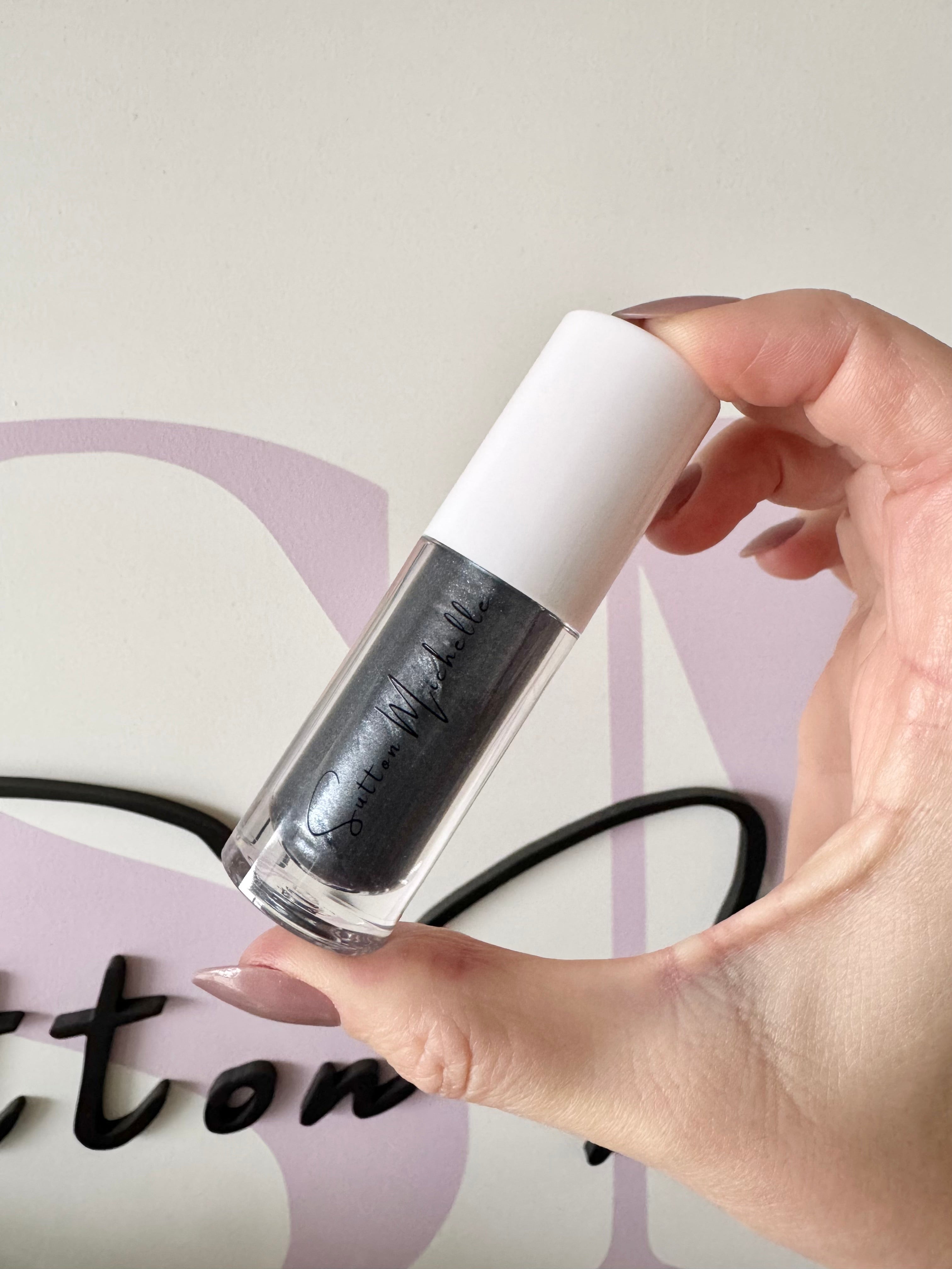 Adapt, Colour Changing Lip Gloss